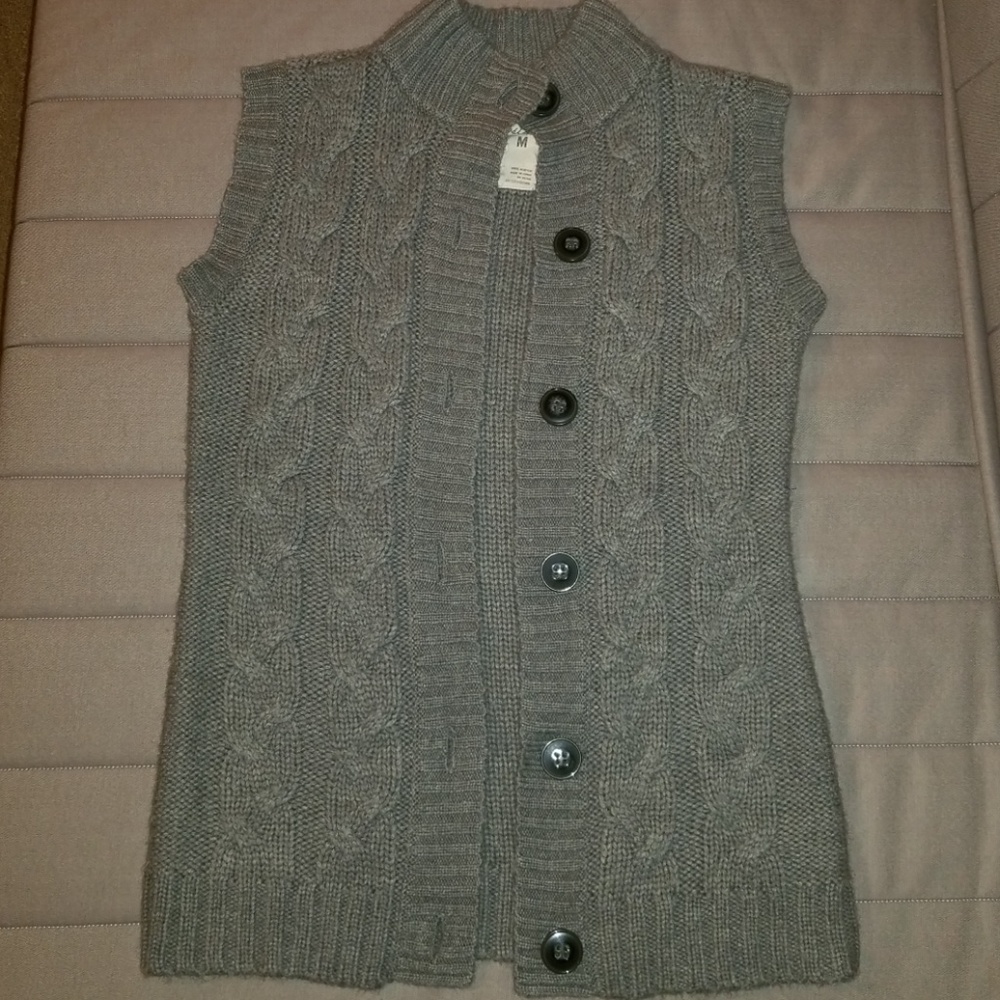 sweater vest